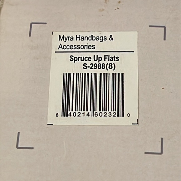 🐄 NWT Myra brand leather and cow hide“Spruce-Up” style flats - Picture 4 of 13
